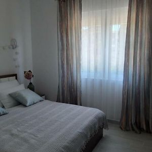 Long Beach Apartment